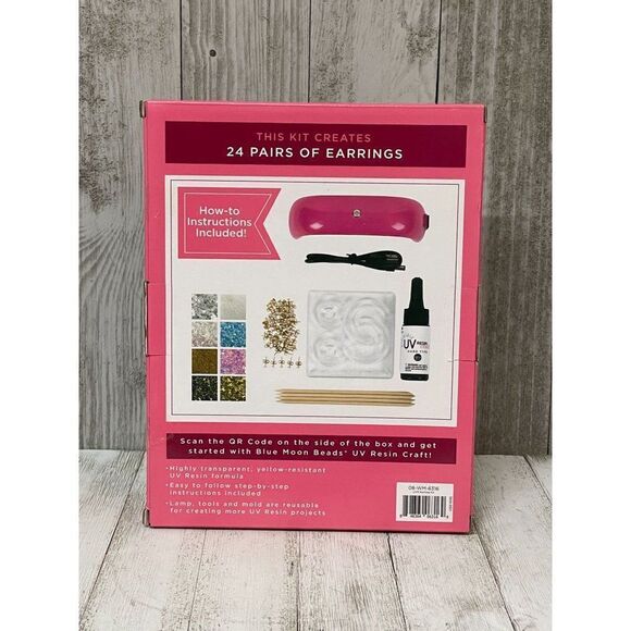 Blue Moon UV Resin Craft Earring Making Kit NEW NIP - Picture 2 of 4